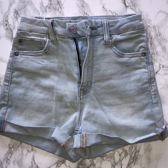 AE Curvy Hi-Rise Shortie - Picture 1 of 3